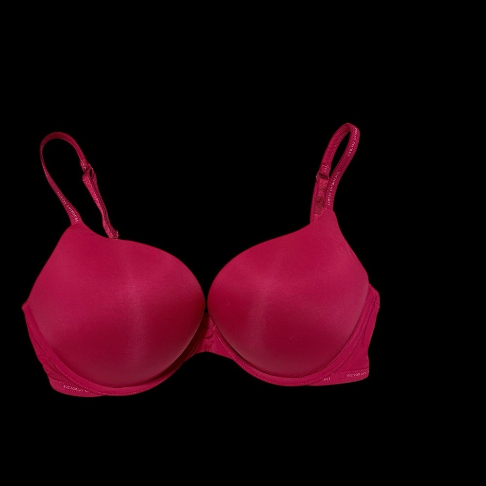 Victoria's Secret NWOT 2022 34d T Shirt Push Up Plunge Bra Red Underwire Logo